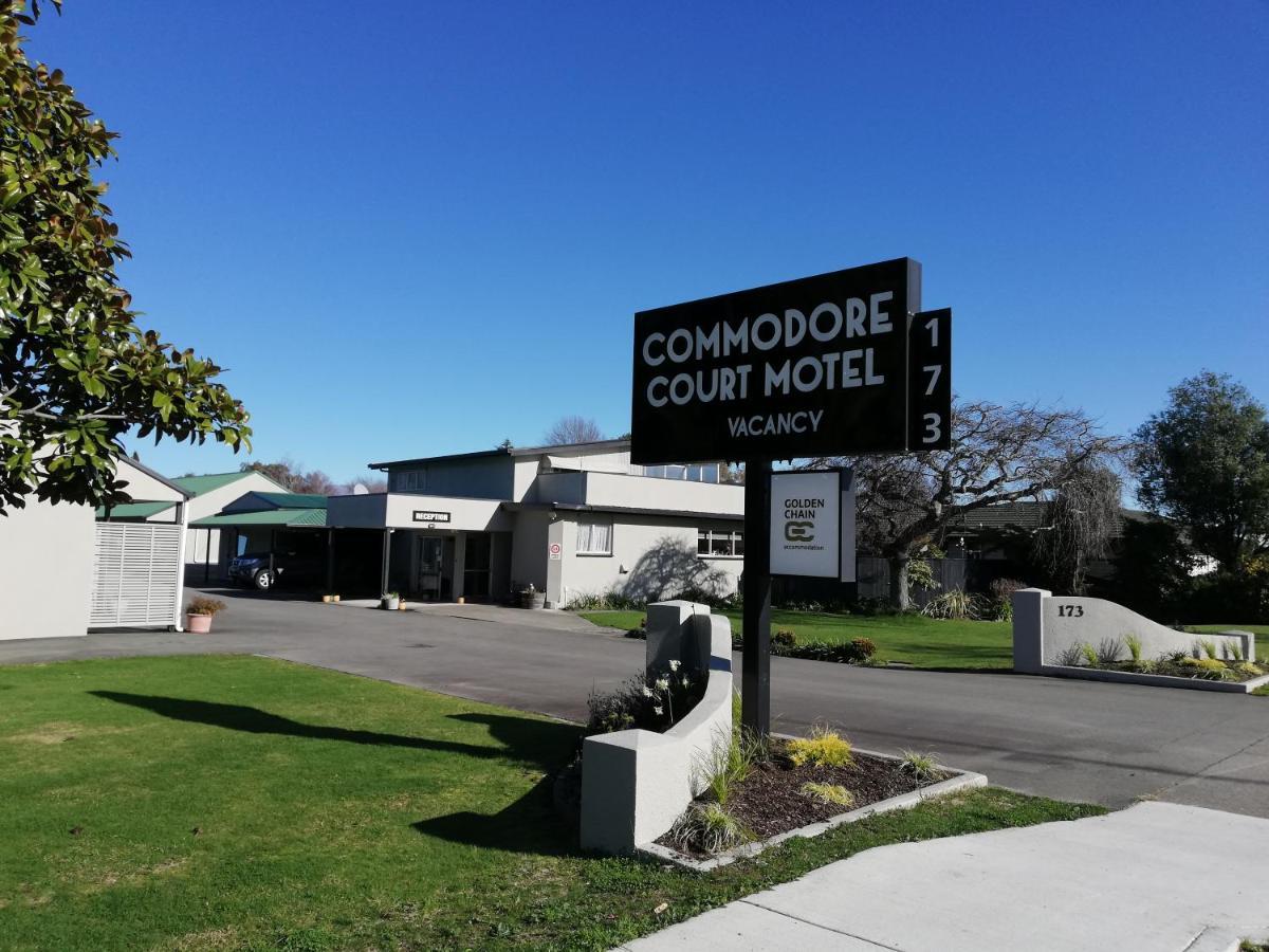 ביאנהיים Commodore Court Motel מראה חיצוני תמונה